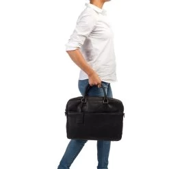 Burkely Antique Avery Laptopbag Uni 15,6" Black -Nieuwe Laptoptas burkely antique avery laptopbag uni 156 black burkely 554160