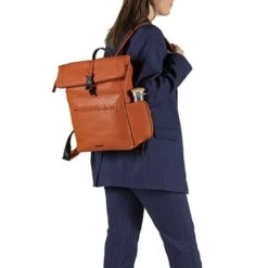 Burkely Moving Maddox Laptop Rolltop Rugzak 14" Oranje -Nieuwe Laptoptas burkely moving maddox laptop rolltop rugzak 14 oranje burkely 476900