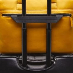 Castelijn & Beerens Nappa X Charlie Laptoptas RFID 15,6" Yellow -Nieuwe Laptoptas castelijn beerens nappa x charlie laptoptas rfid 156 yellow castelijn beerens 957658