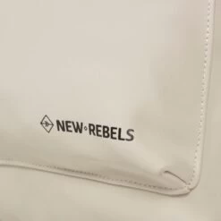 New Rebels Williams Baltimore Waterproof Rolltop Rugzak Laptopvak 15,6'' Beige -Nieuwe Laptoptas new rebels williams baltimore waterproof rolltop rugzak laptopvak 156 beige new rebels 439244