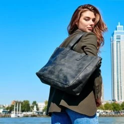 Plevier Retro Hopper Shopper Laptoptas 15.6" Zwart -Nieuwe Laptoptas plevier retro hopper shopper laptoptas 156 zwart plevier 391417